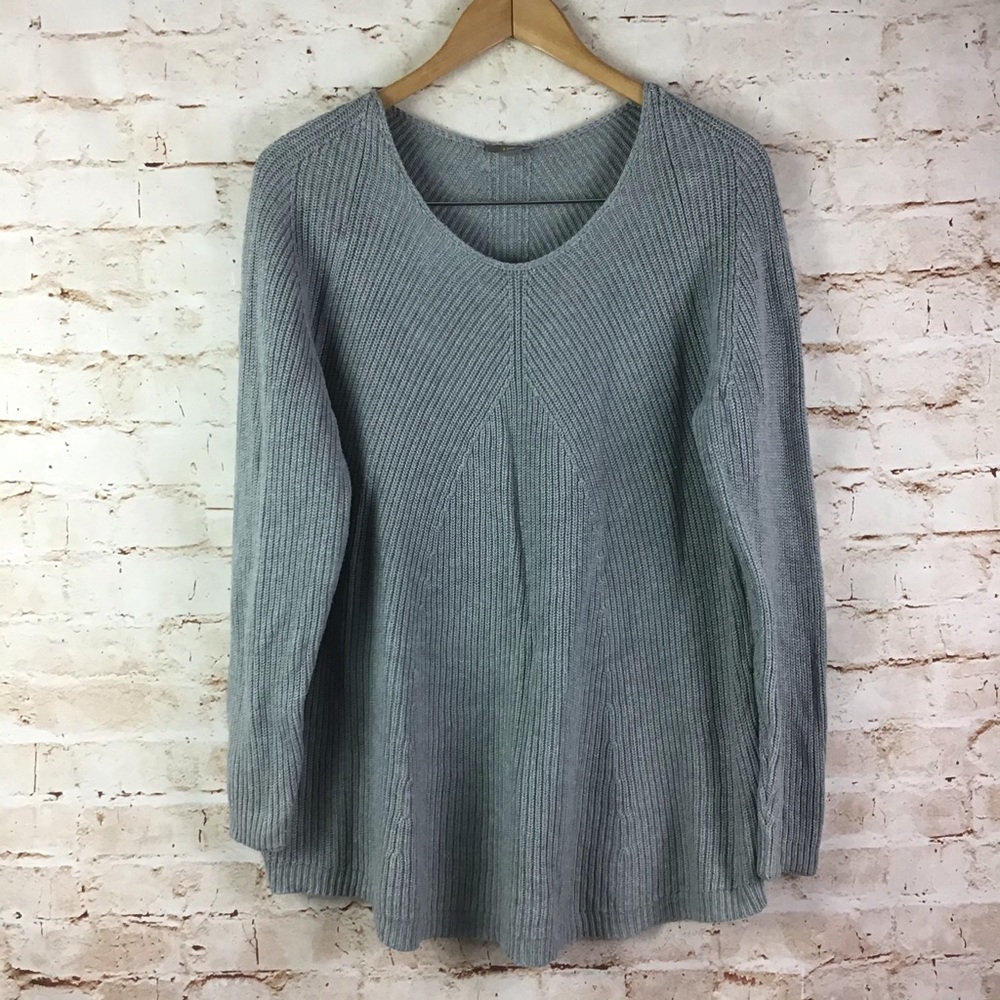 J. Jill gray knit sweater Size medium